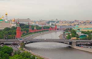 Б. Каменный мост в 2012 г., вид с Храма Христа Спасителя