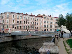 Львиный мост