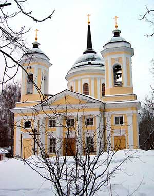 Храм Преображения Господня в Пехре-Яковлевском