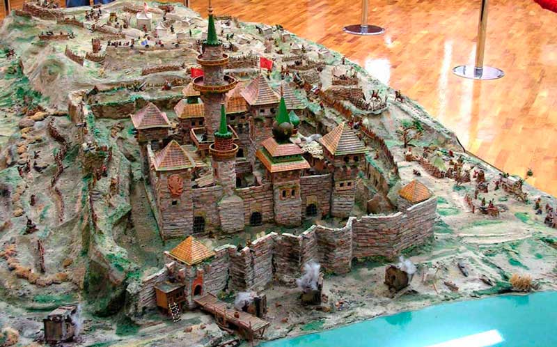 Тана (город)