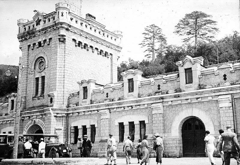 Вход в главный подвал, 1920-е годы Вход в главный подвал, 1920-е годы