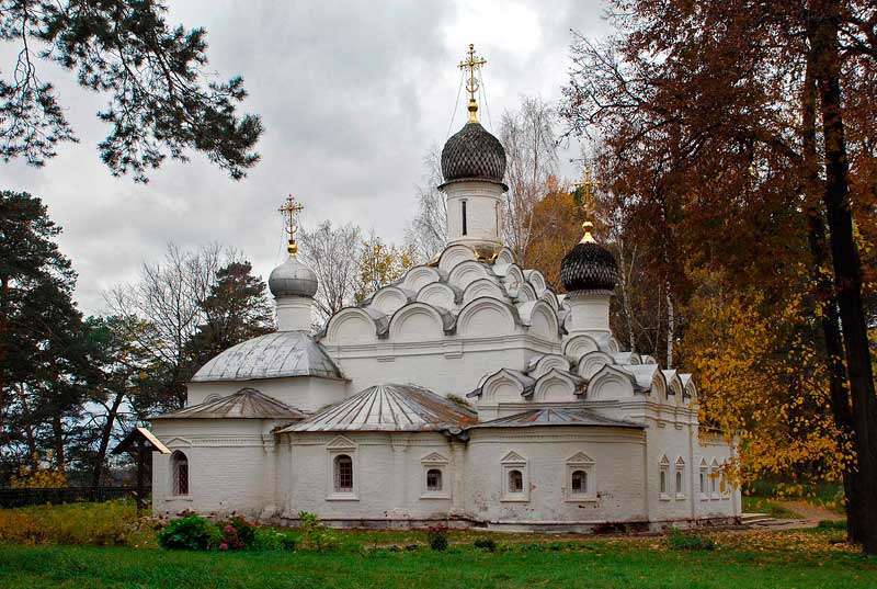 Храм Михаила Архангела