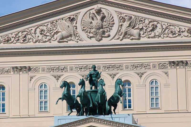 Бронзовая квадрига работы Петра Клодта Бронзовая квадрига работы Петра Клодта