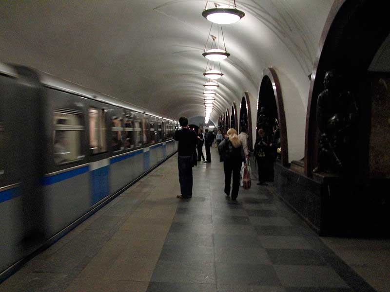 Боковой зал Боковой зал
