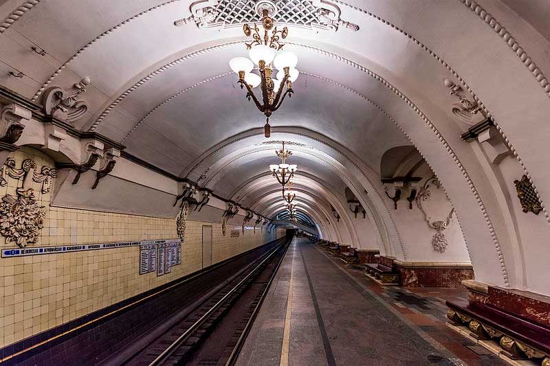 Перронный зал Перронный зал