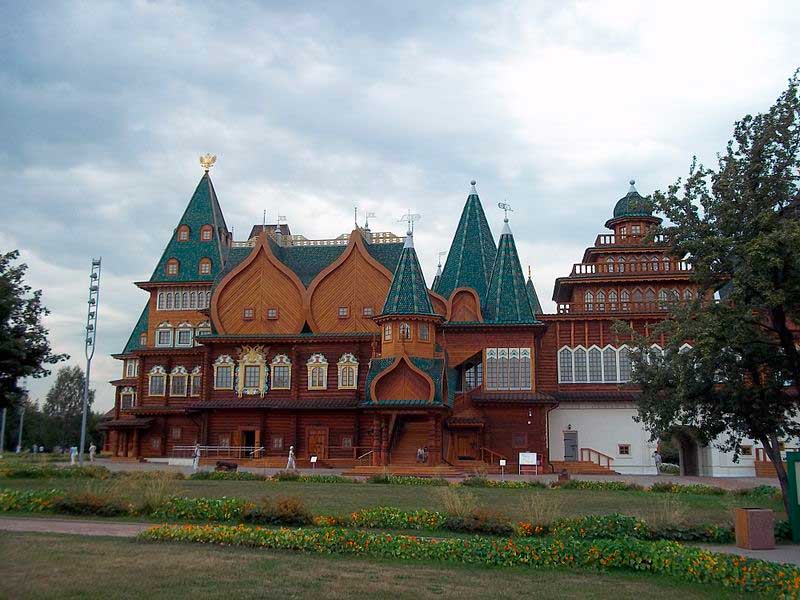 Царский дворец в Коломенском Царский дворец в Коломенском