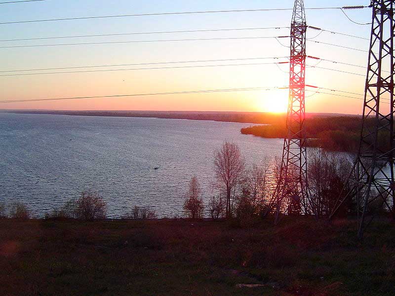 Нижний бьеф Новосибирской ГЭС Нижний бьеф Новосибирской ГЭС