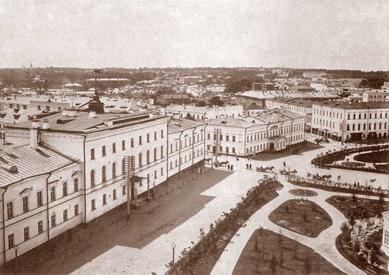 Нижегородская мужская гимназия и губернская почтовая контора,
1890-е годы, фото Максима Дмитриева
