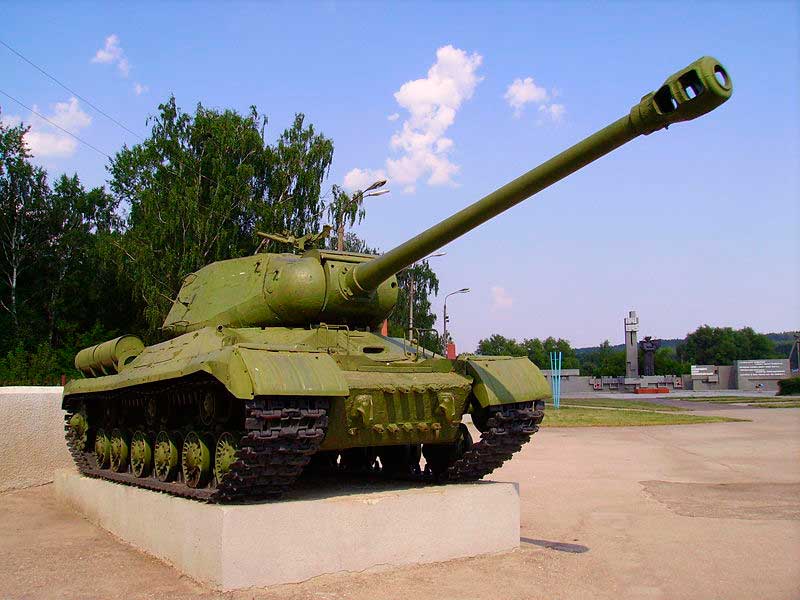 ИС-2 в посёлке Шатки, Нижегородская Область ИС-2 в посёлке Шатки, Нижегородская Область
