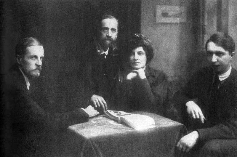 Д.В.Философов, Д.С.Мережковский, З.Н.Гиппиус, В.А.Злобин. Исход из Советской России. Конец 1919 &ndash; начало 1920 года