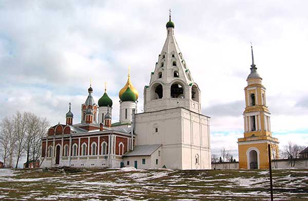 Храмы Коломенского кремля Храмы Коломенского кремля