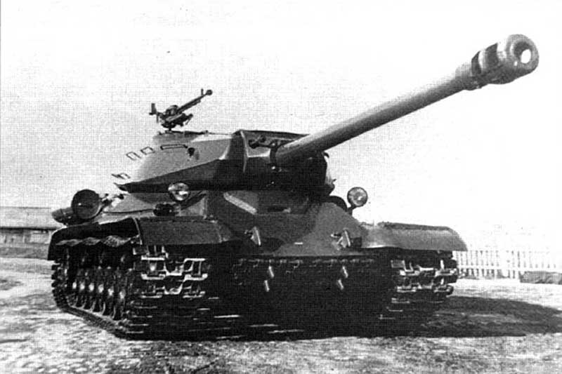 Один из прототипов танка ИС-4 со 122-мм орудием Д-25Т. Один из прототипов танка ИС-4 со 122-мм орудием Д-25Т.