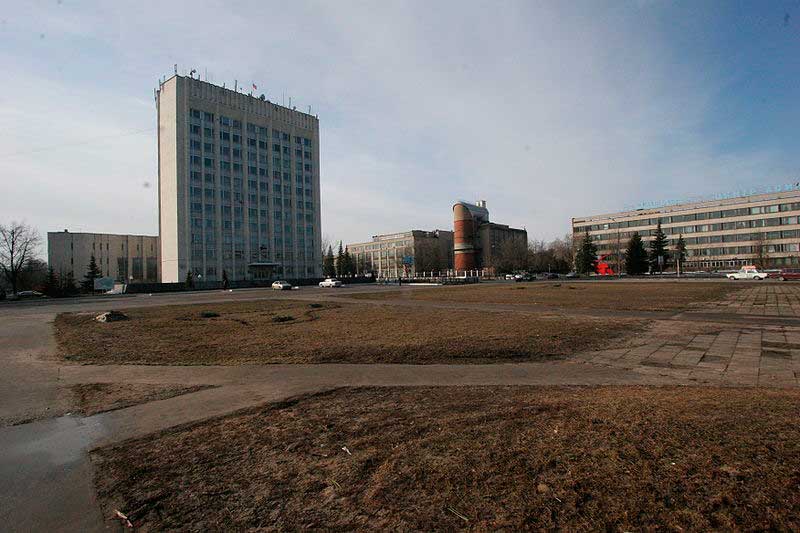 В центре города. Здание Мэрии, ЦАГИ В центре города. Здание Мэрии, ЦАГИ