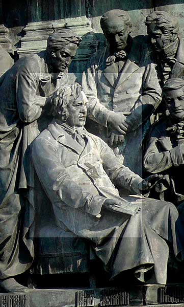 И. А. Крылов на Памятнике «1000-летие России» в Великом Новгороде И. А. Крылов на Памятнике «1000-летие России» в Великом Новгороде