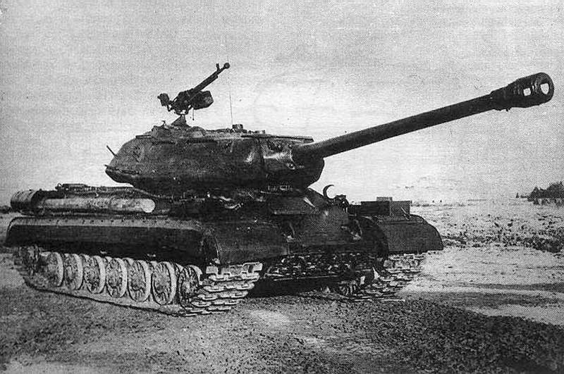 Тяжелый танк ИС-4М. Тяжелый танк ИС-4М.