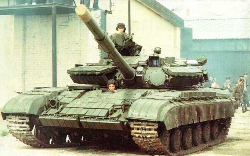 Т-64БВ в частях Группы Советских Войск в Германии, 1980-е годы Т-64БВ в частях Группы Советских Войск в Германии, 1980-е годы