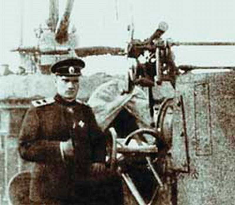 Адмирал Колчак на боевом корабле. Июль 1916 года Адмирал Колчак на боевом корабле. Июль 1916 года