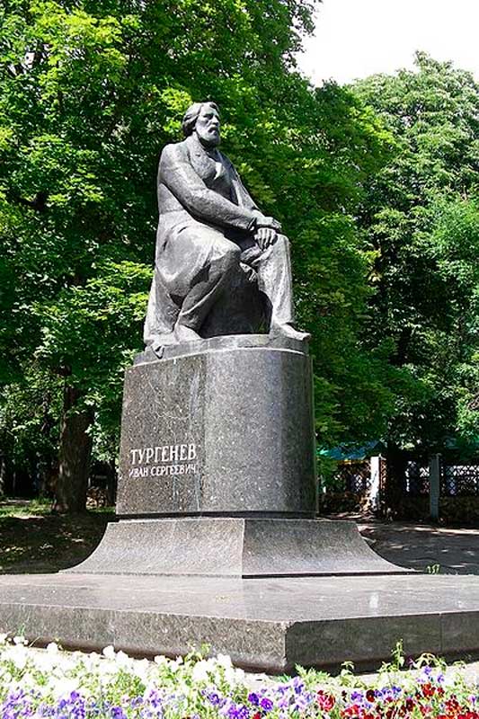 Памятник И. С. Тургеневу в г. Орле Памятник И. С. Тургеневу в г. Орле