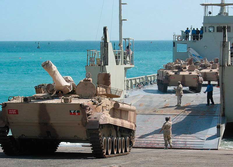 БМП-3 в армии ОАЭ, 2003 год.