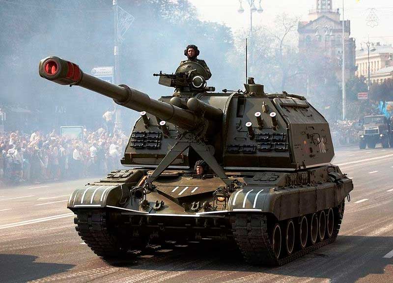 САУ 2С19 на параде в честь дня независимости, Киев