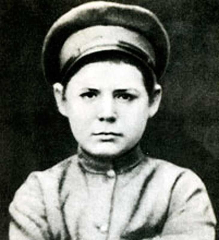 Киров в детстве
