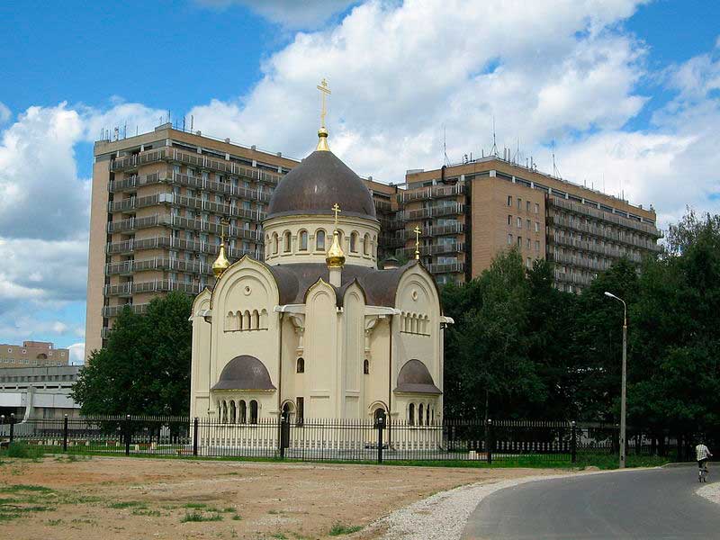 Храм святителя Луки и госпиталь имени Вишневского