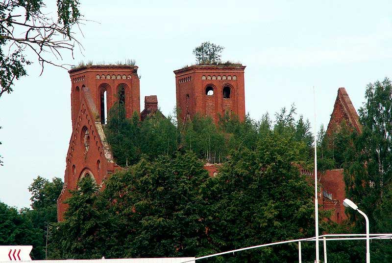 Руины лютеранской церкви (1889) Руины лютеранской церкви (1889)