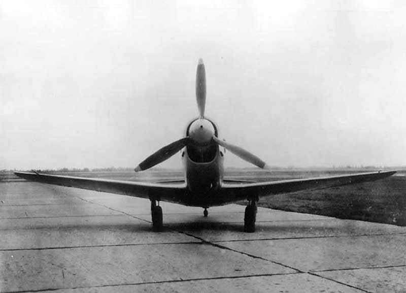 И-250 (МиГ-13, Н) истребитель с комбинированной силовой установкой.