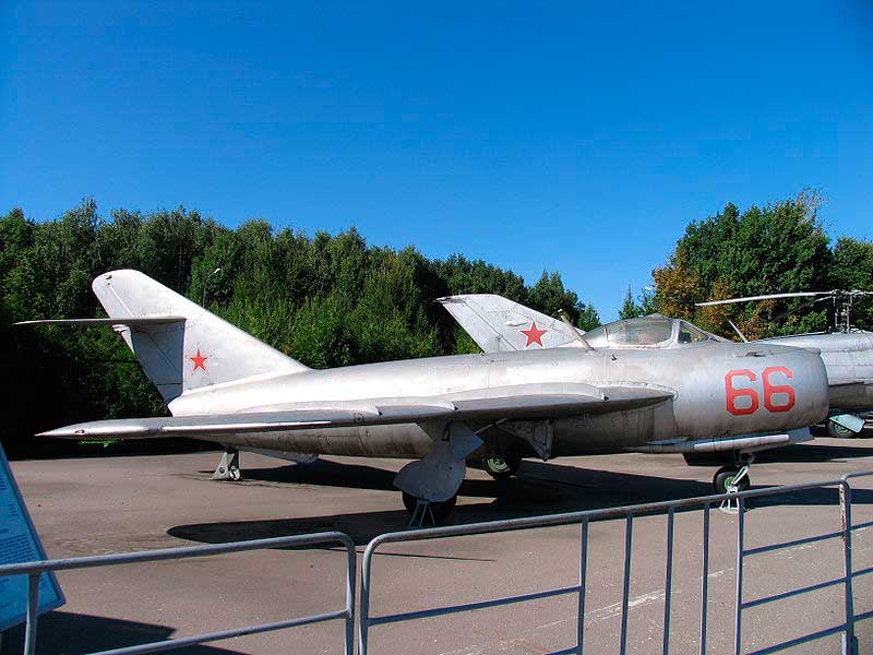 МиГ-17 в музее на Поклонной горе.