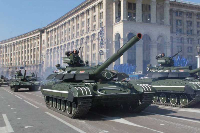 Парад Т-64БМ Булат Парад Т-64БМ Булат