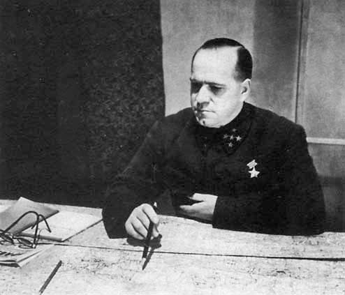 Жуков в октябре 1941. Фото из газеты &laquo;Красная звезда&raquo;, опубликовано по личному указанию Сталина.