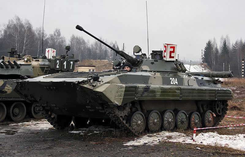 БМП-2 4-й отдельной гвардейской танковой Кантемировской ордена Ленина Краснознамённой бригады. БМП-2 4-й отдельной гвардейской танковой Кантемировской ордена Ленина Краснознамённой бригады.