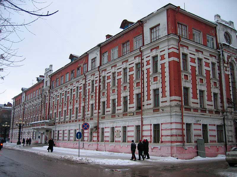 Старое административное здание Старое административное здание