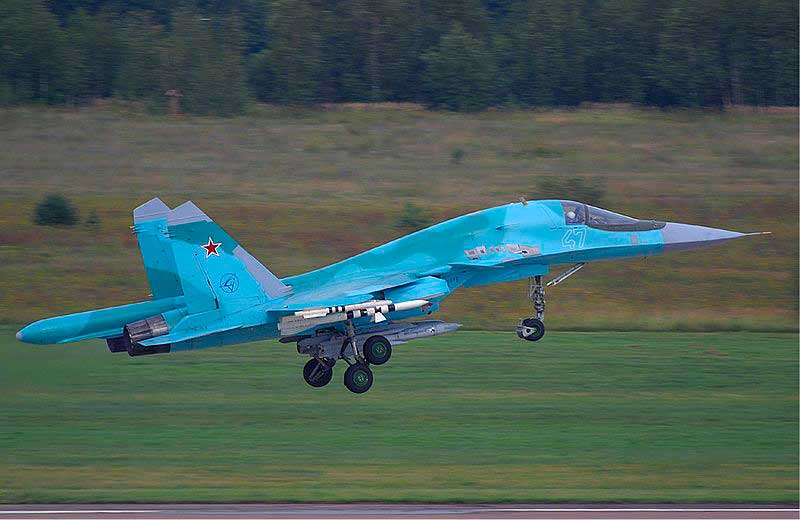 Взлёт бомбардировщика Су-34
