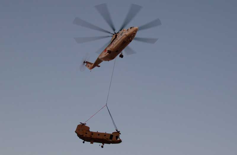 Ми-26 эвакуирует Чинук