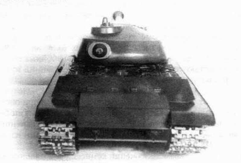 Модель танка «К» (вид спереди). Модель танка «К» (вид спереди).