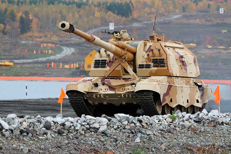 САУ 2С19М2 на выставке Russia Arms Expo 2013, Нижний Тагил