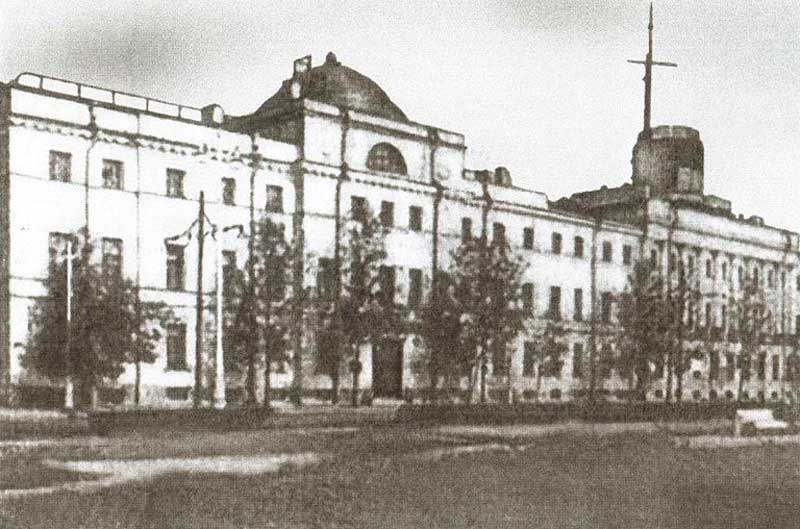 Здание Морского кадетского корпуса. Открытка начала XX века Здание Морского кадетского корпуса. Открытка начала XX века