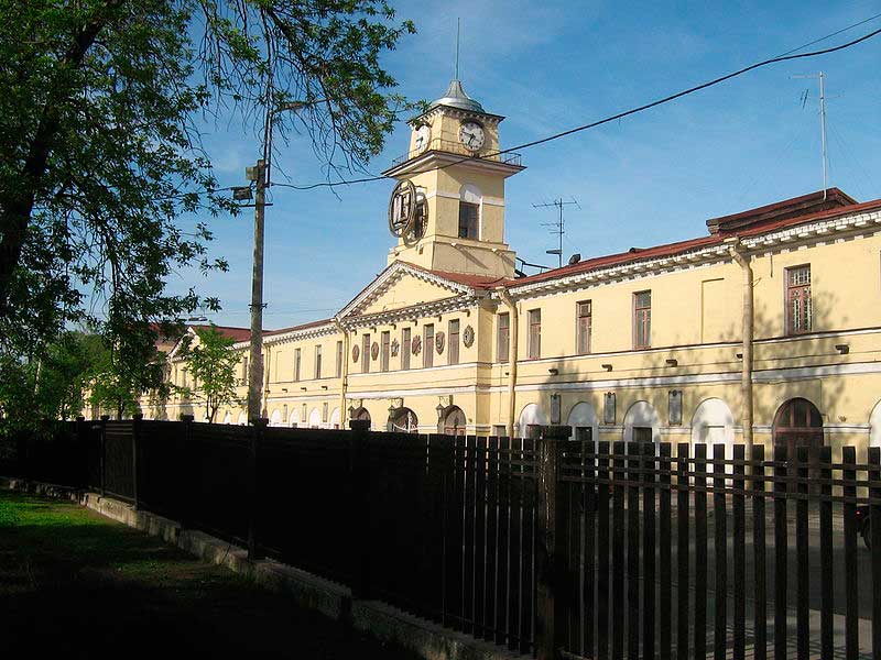 Здание заводоуправления Ижорских заводов