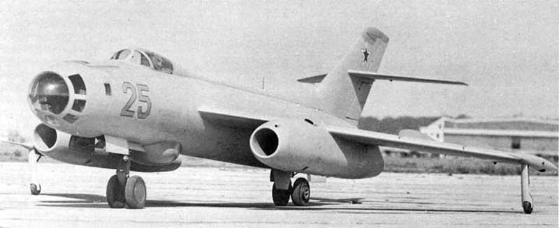 Опытный Як-125Б Опытный Як-125Б