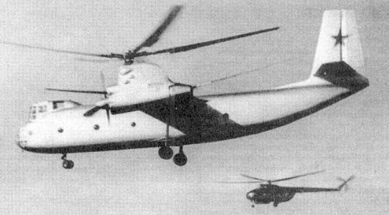 Ка-22 в сопровождении Ми-4