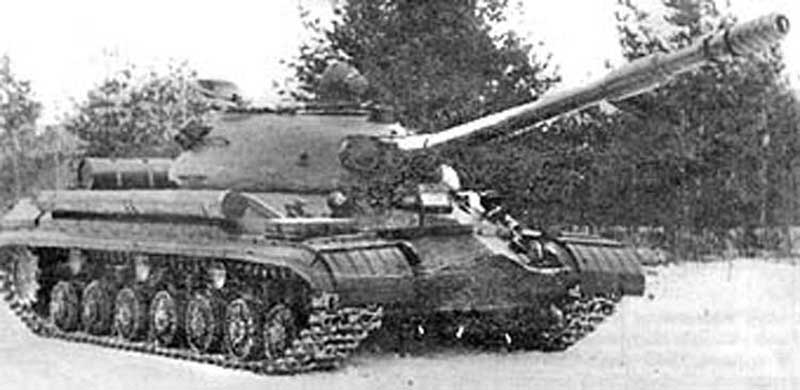 С 1953 года на вооружении Советской армии состоял тяжелый танк Т-10 С 1953 года на вооружении Советской армии состоял тяжелый танк Т-10