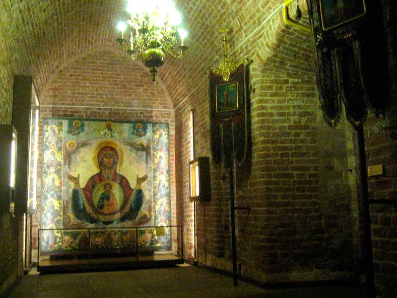 &laquo;Богоматерь Знамение&raquo; в подклете