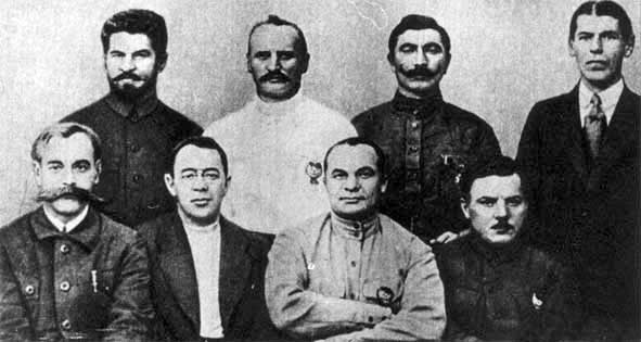 Командиры Первой Конной армии в Полевом штабе РККА- Будённый, Егоров, Ворошилов и др. Командиры Первой Конной армии в Полевом штабе РККА- Будённый, Егоров, Ворошилов и др.