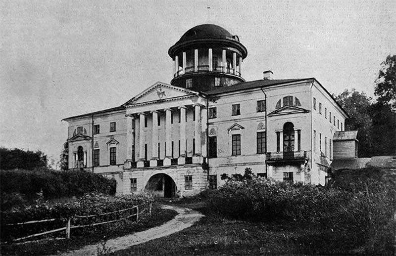 Дворец князя Потёмкина в Покровском Смоленской губернии (1785-86) перешёл от него по наследству к Энгельгардтам Дворец князя Потёмкина в Покровском Смоленской губернии (1785-86) перешёл от него по наследству к Энгельгардтам