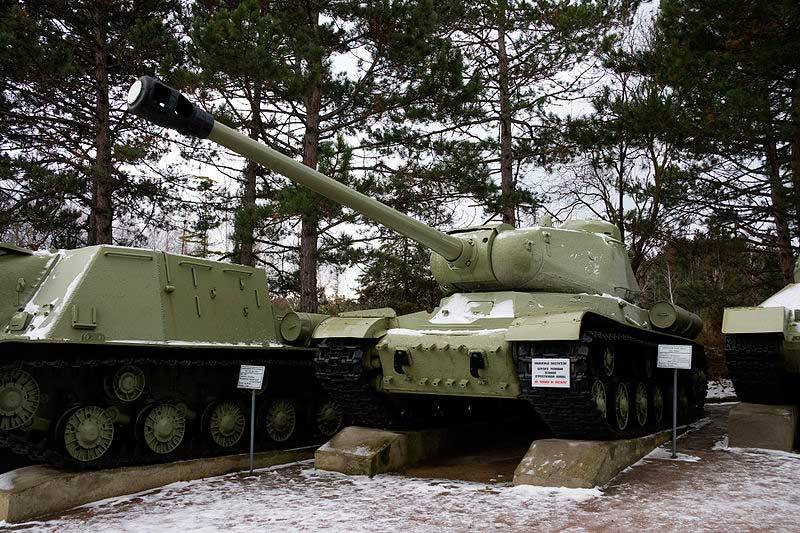 ИС-2 в Музее на Сапун-горе, Севастополь ИС-2 в Музее на Сапун-горе, Севастополь