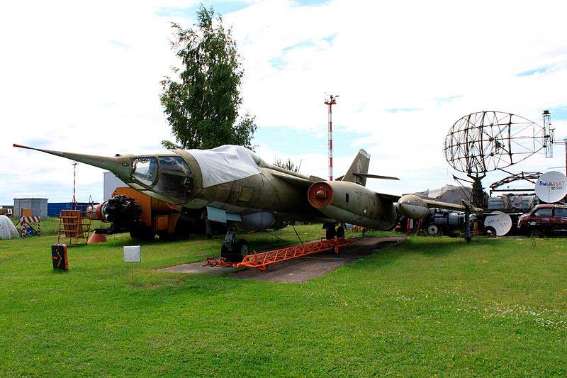 Як-28 в Рижском музее авиации, Латвия