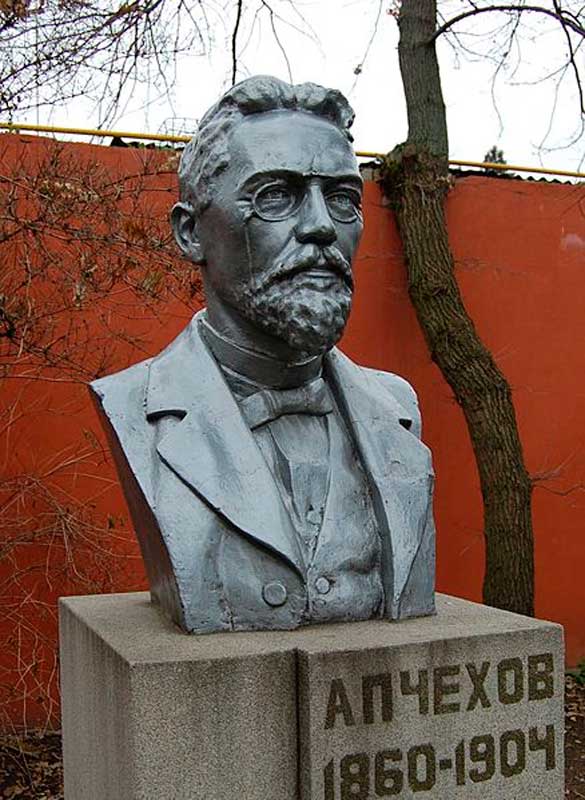 Бюст А. П. Чехова, Таганрог, 2011 год. Скульптор Вера Морозова. Бюст А. П. Чехова, Таганрог, 2011 год. Скульптор Вера Морозова.