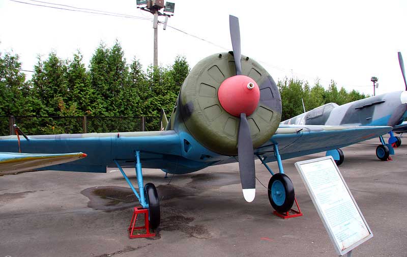Истребитель И-16 Истребитель И-16