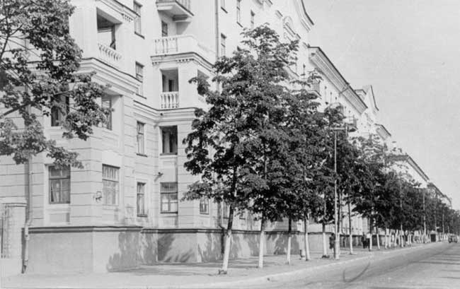Проспект Ленина в 60-е годы Проспект Ленина в 60-е годы